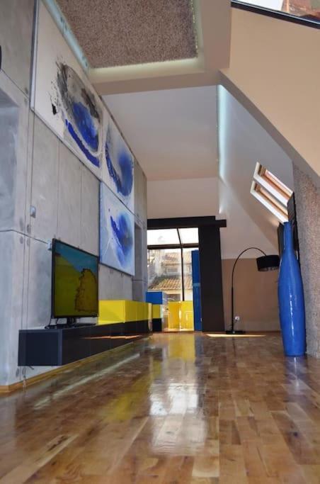 Art Penthouse Lejlighed Burgas City Eksteriør billede