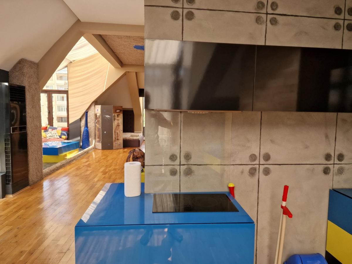 Art Penthouse Lejlighed Burgas City Eksteriør billede